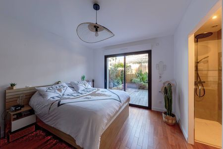 VILLA 300 M2 9 CHAMBRES A VENDRE PYLA