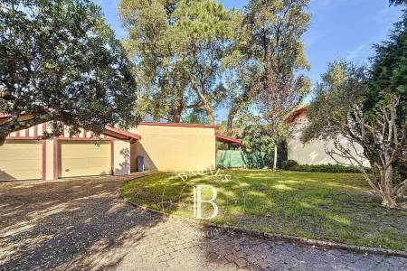 maison ancienne sur terrain de 690 m² à Arcachon