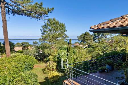 MAISON À RÉNOVER – MAGNIFIQUE VUE BASSIN, PYLA-SUR-MER
