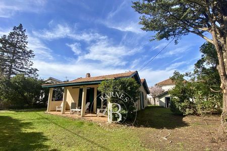 Notre zone d'activité pour ce service Cabane de style Bartherotte à la vente