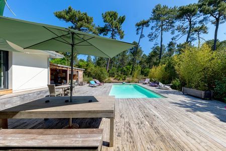 JOLIE VILLA DE PLAIN PIED SUR JARDIN PAYSAGÉ A VENDRE PROCHE HAITZA PYLA